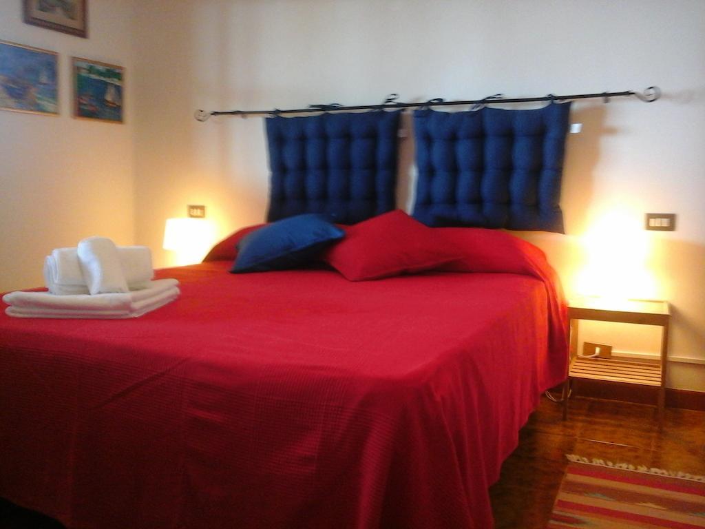 Nonnasara Bed And Breakfast Valderice Exterior photo