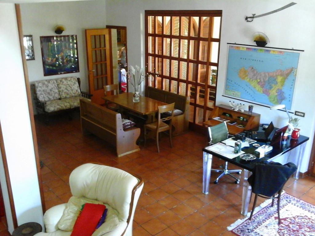Nonnasara Bed And Breakfast Valderice Exterior photo