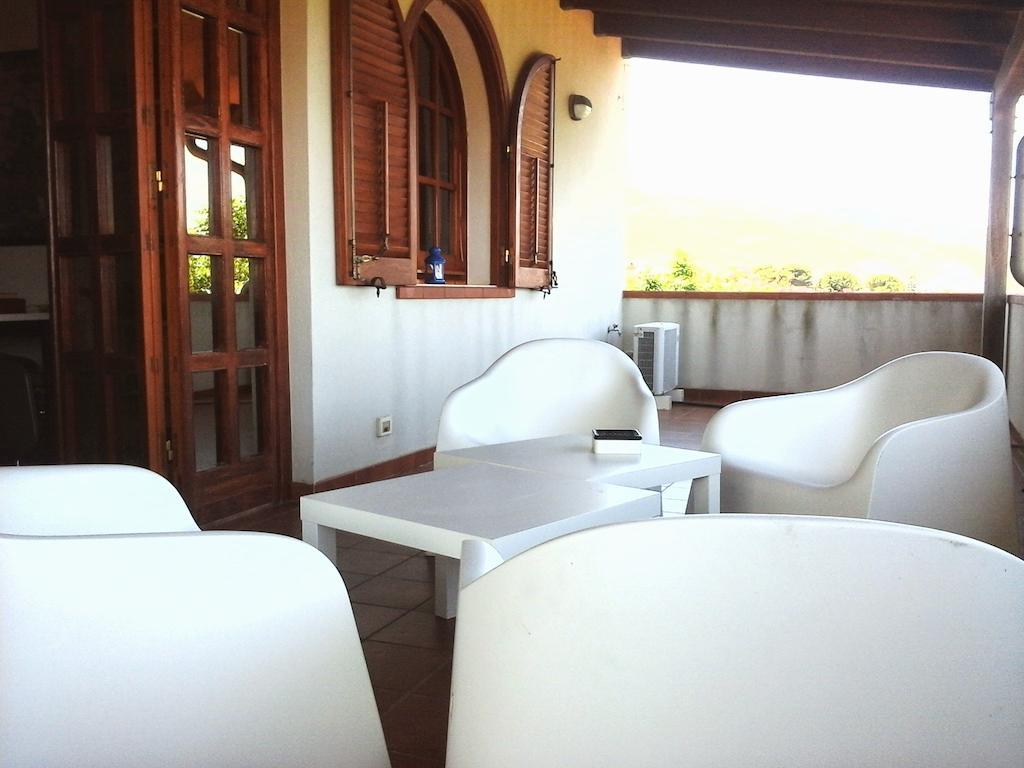 Nonnasara Bed And Breakfast Valderice Exterior photo